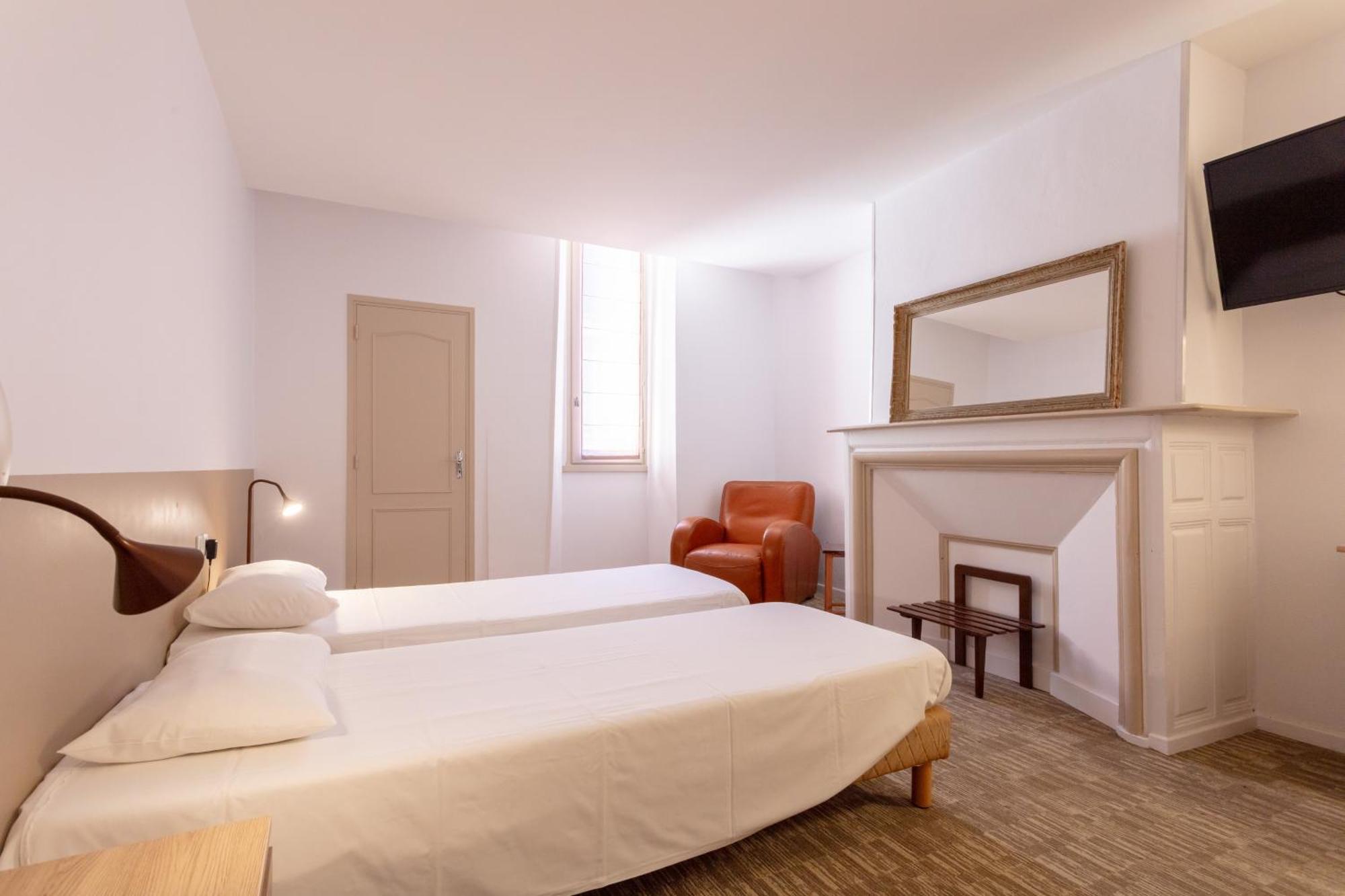 Hotel Du Clocher 2*